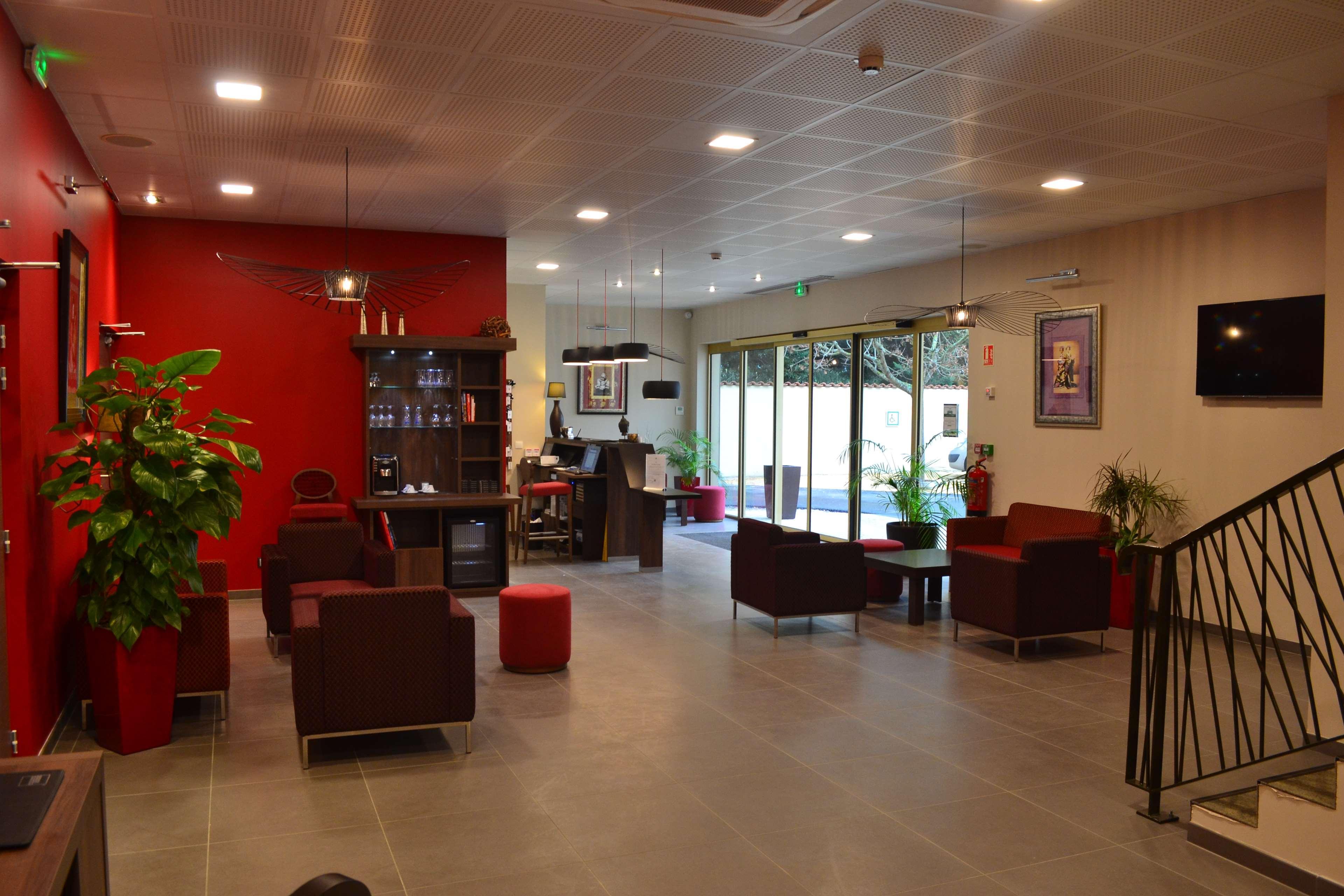 Best Western Hotel Des Barolles - Lyon Sud Бринье Экстерьер фото